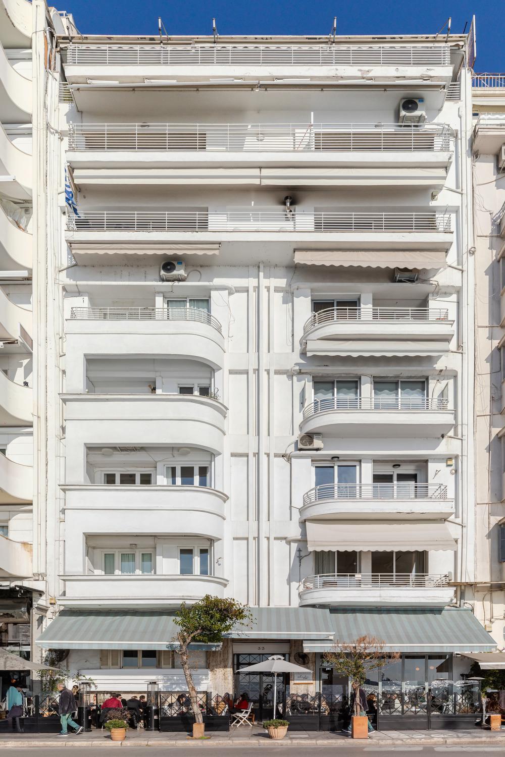 Infinity & Beyond By Halu! - Seafront Apartments Thessaloniki Exterior photo